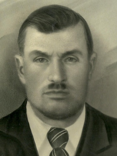 Тиняков Иван