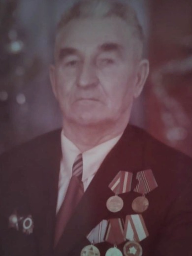 Овчинников Иван Афанасьевич