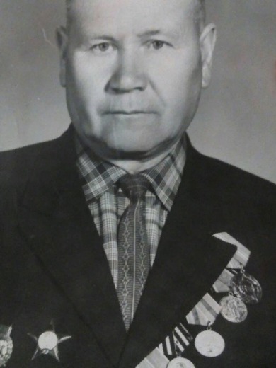 Свиридов Андрей Максимович