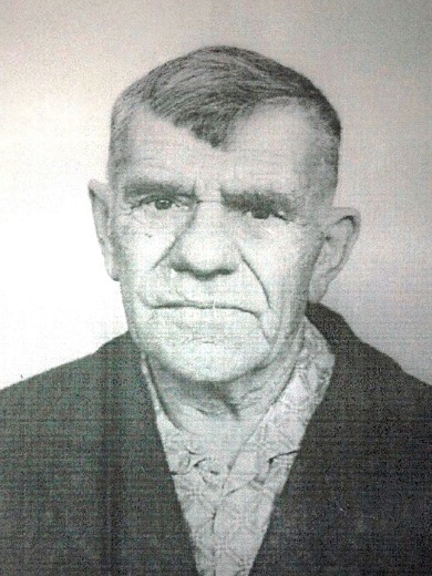 Толстов Иван Сергеевич