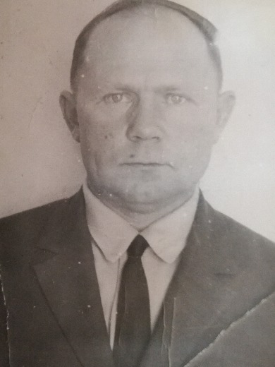 Симонов Юрий Сергеевич