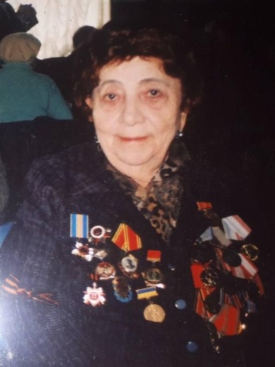 Кретова(Слуцкая) Анна Григорьевна