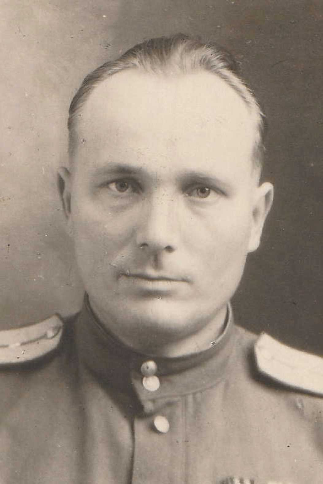 Лавров Александр Денисович