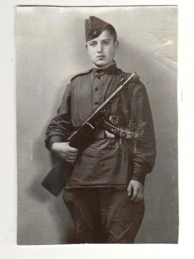 Киверов Александр Андреевич