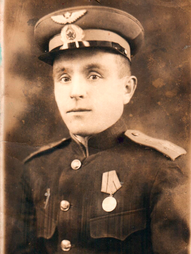 Чернолес Петр Васильевич