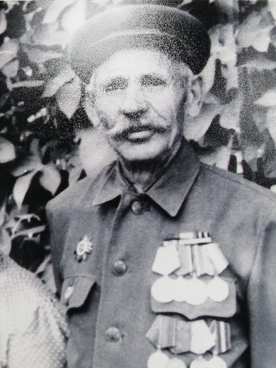 Жданов Анатолий Анатольевич