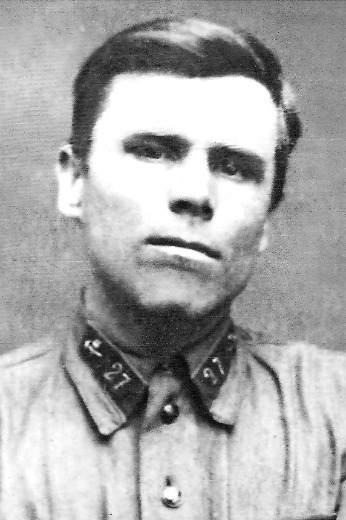 Петров Петр Павлович