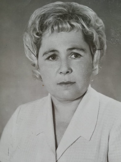 Мясникова (Богданова) Ольга Ивановна