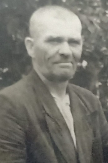 Постовалов Яков Савватеевич