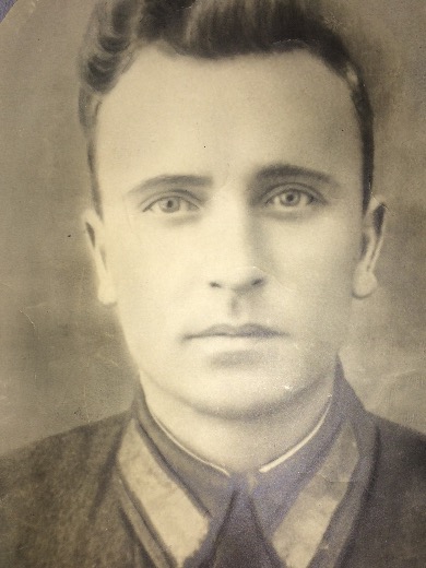 Малыш Петр Васильевич