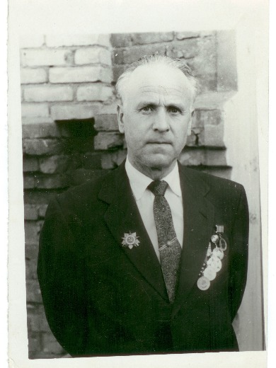 Астраханцев Виктор Петрович