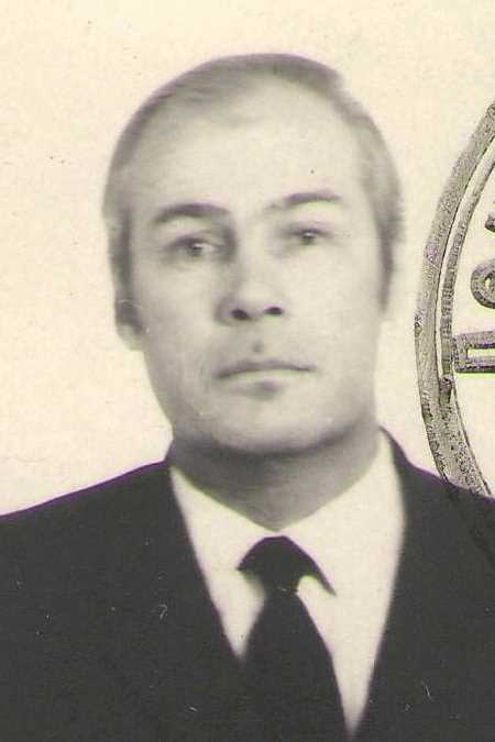 Веретенников Виктор Яковлевич