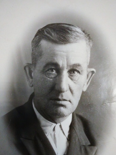 Антонов Василий Семенович