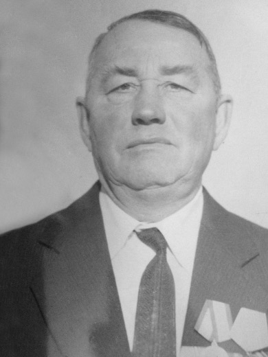 Николаев Василий Николаевич