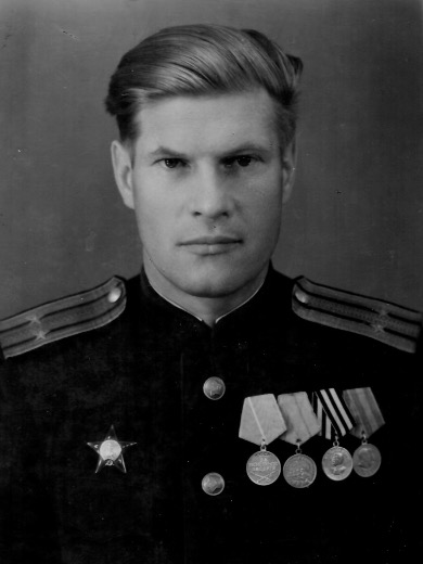 Максимов Виктор Григорьевич