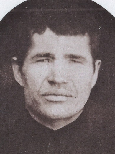 Ушаков Максим Сергеевич