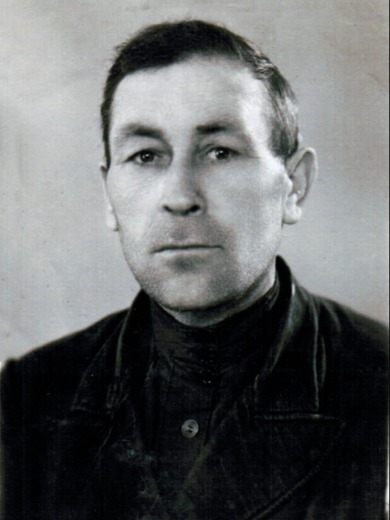 Колесников Иван Леонтьевич