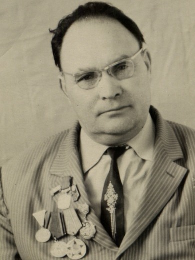 Акзамов Хатриас Хузеевич