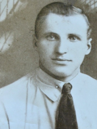 Устинович Владимир Григорьевич