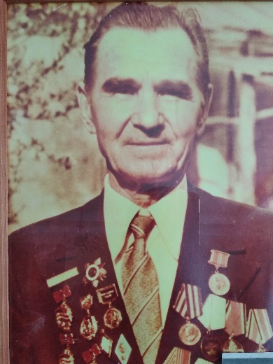 Николаев Андрей Николаевич