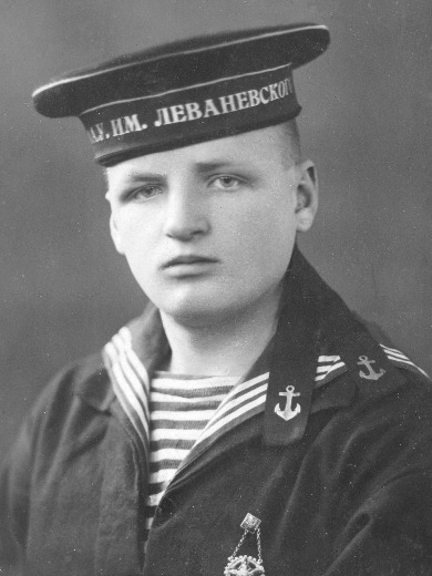 Максимов Олег Алексеевич