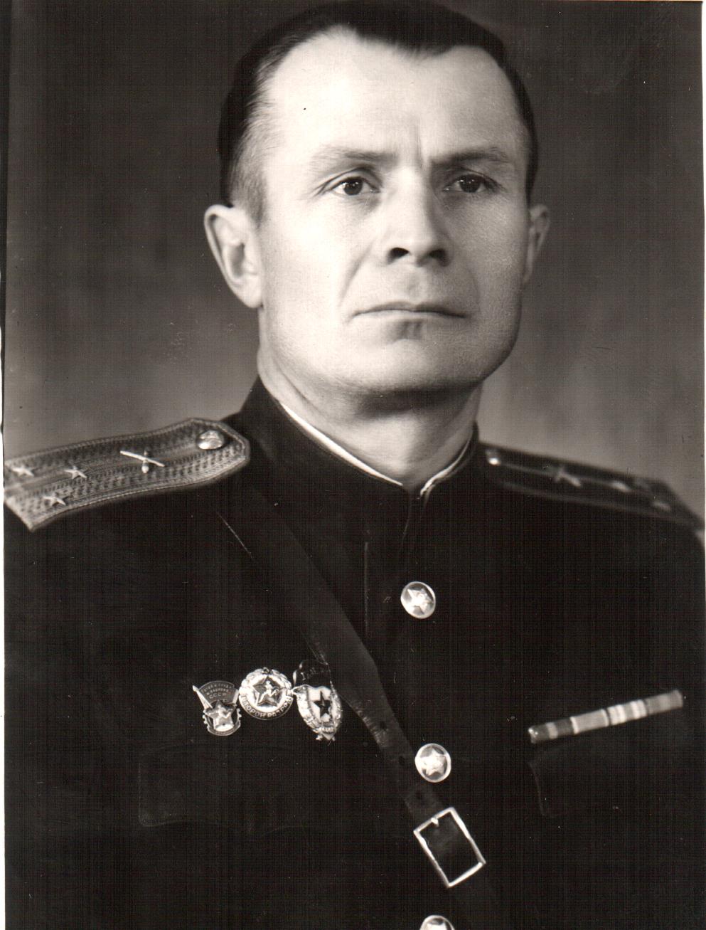 Яхлаков Иван Григорьевич