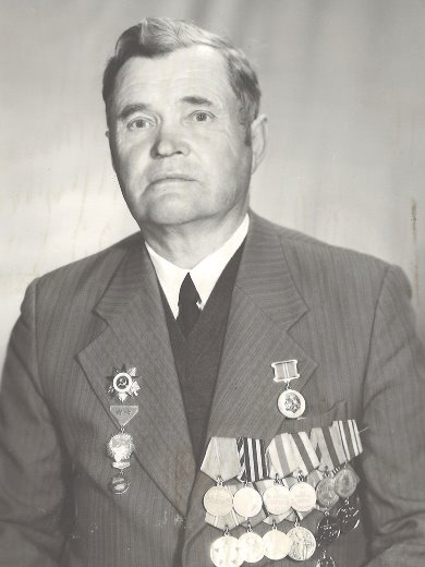 Артамонов Василий Иванович