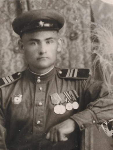 Есаков Виктор Филиппович