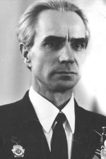 Петров Александр Васильевич