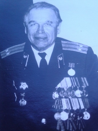 Спасов Евгений Алексеевич