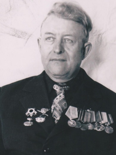 Меженин Пётр Васильевич