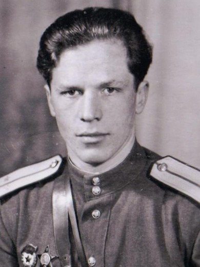 Логинов Евгений Яковлевич