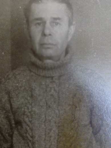 Махнутин Владимир Константинович