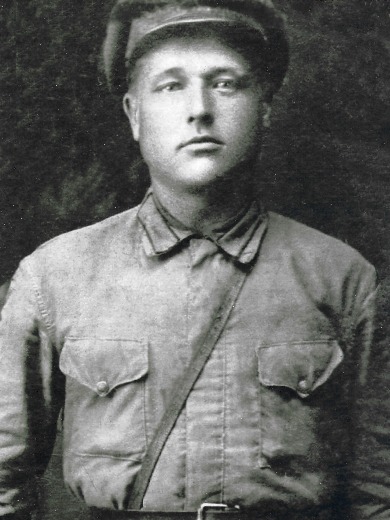 Астраханцев Иван Иванович