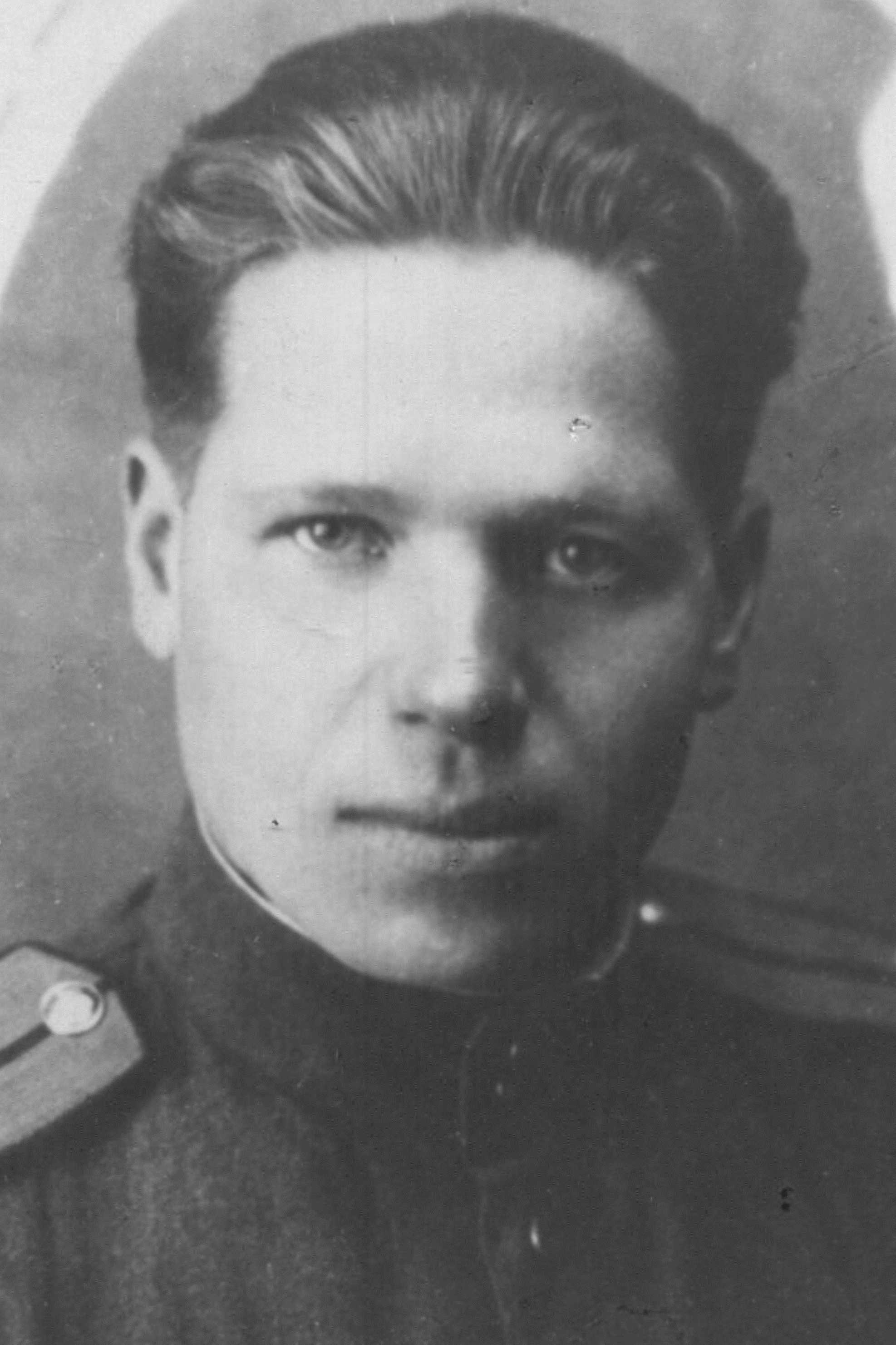 Хмелев Леонид Николаевич