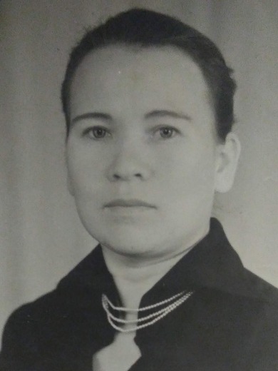 Шарапова (Есикова) Мария Васильевна