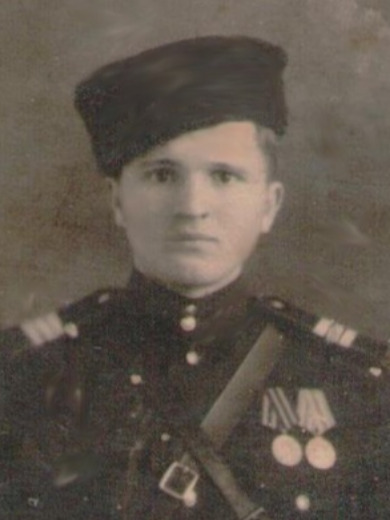 Лушников Александр Корнилаевич