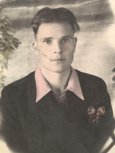 Ларионов Валентин Григорьевич