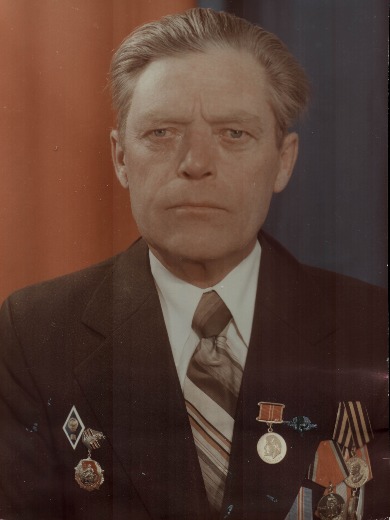 Махнев Анатолий Федорович