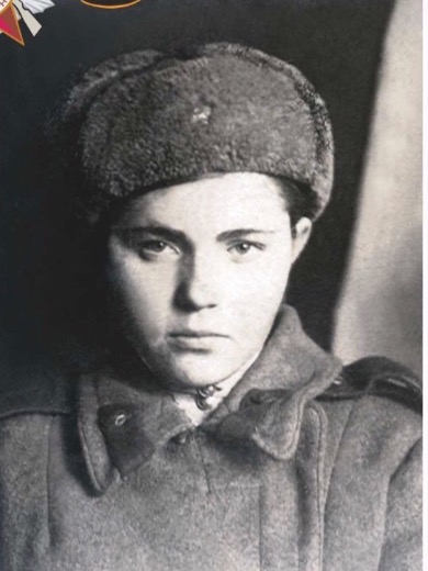 Петрова (Дубовая) Нина Васильевна