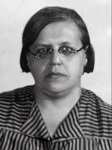 Шахаратова Валентина Михайловна