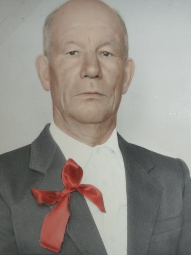 Гутов Александр Макарович