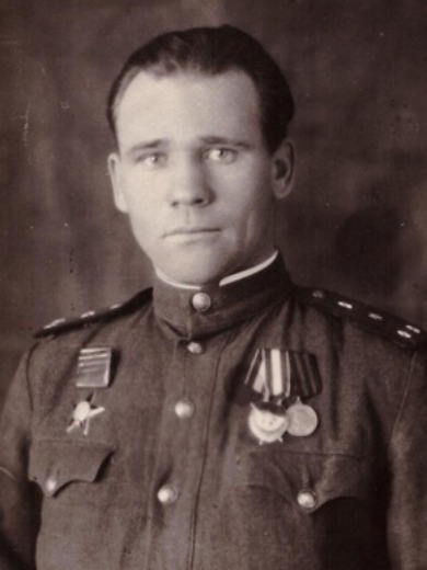 Тарапатин Петр Карпович