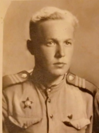 Кугинис Олег Сергеевич