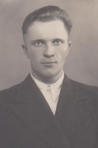 Емельянов Дмитрий Андреевич