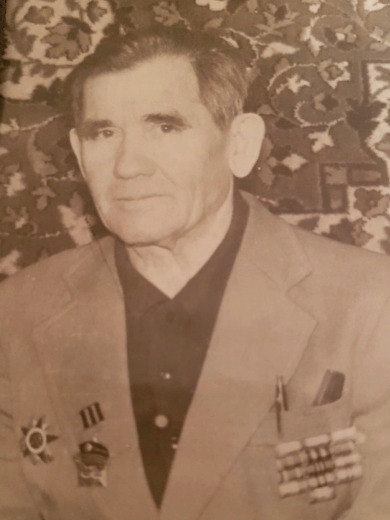 Жарков Вениамин Григорьевич