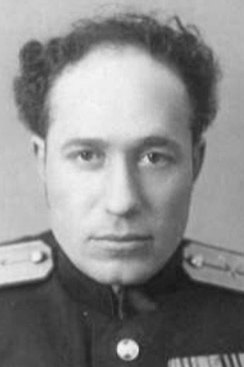Макин Александр Кузьмич