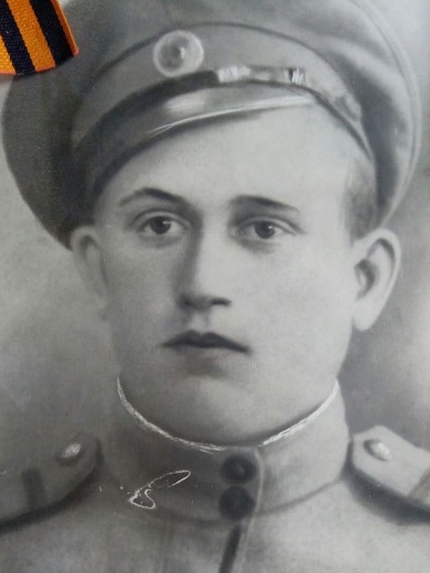 Емельянов Леонид Васильевич