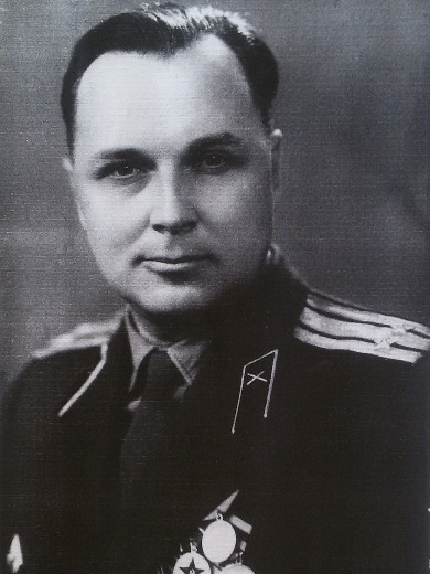 Гладков Евгений Леонидович