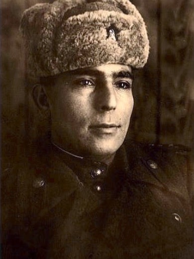 Аннагиев Аждар Аскерович